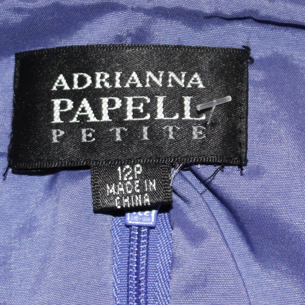 Adrianna Papell, Lavender Formal Cocktail dress with floral detailing..... - Picture 14 of 15